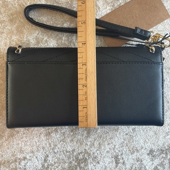 Brand New Steve Madden Black Wristlet Trifold Wallet w/ Gold Tone Chain Accents - Picture 6 of 16